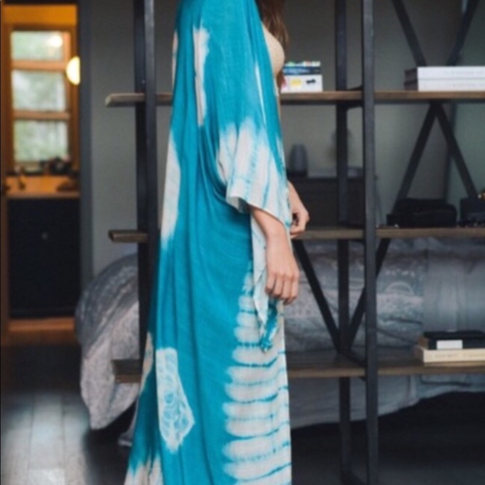 🦋tie dye kimono cover-up🦋 - Picture 3 of 3